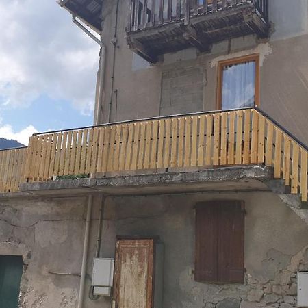18 rue des teppaz les alberges Le Bourg-dʼOisans Extérieur photo