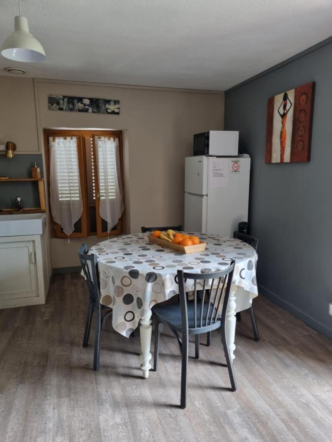 18 rue des teppaz les alberges Le Bourg-dʼOisans Extérieur photo